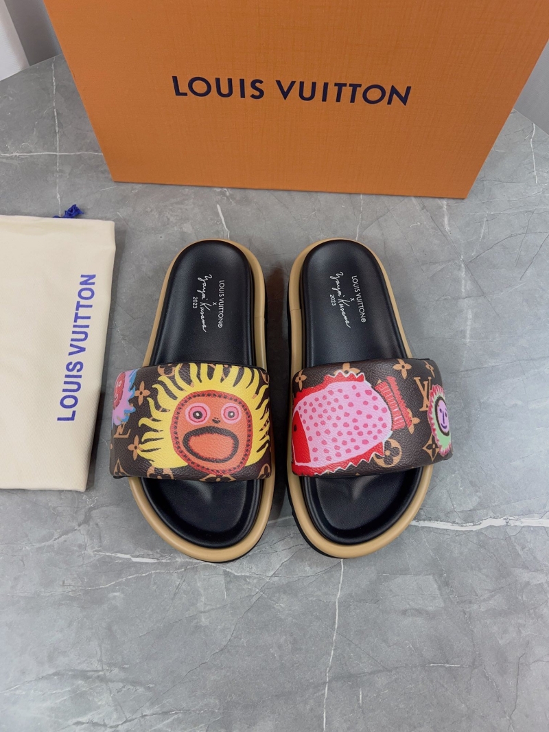 Louis Vuitton Slippers